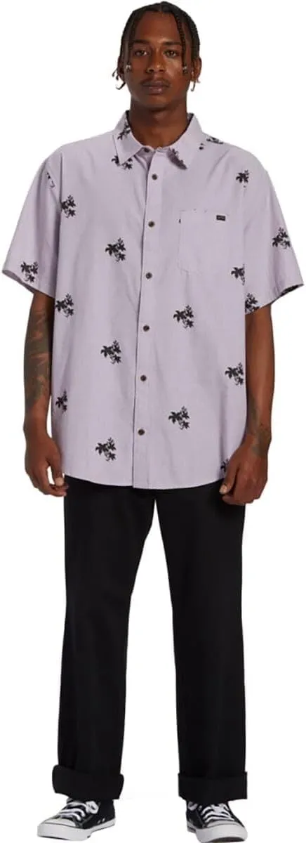 Billabong Men's Classic Sundays Woven Short Sleeve Shirt