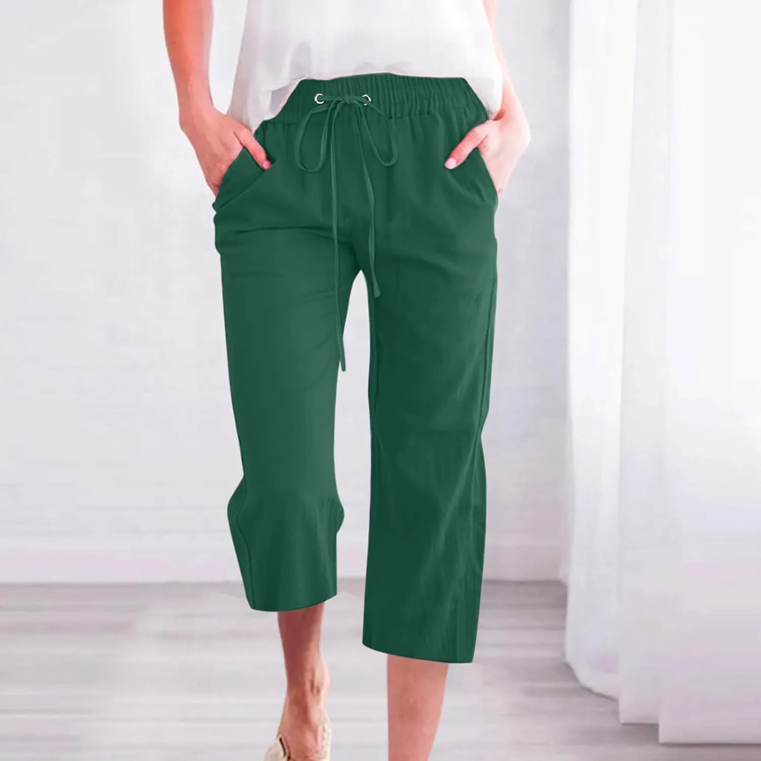 Cotton Linen Capris for Women Straight Leg Casual Summer Beach Pants Elastic Waist Pull On Capri Pants with Pockets
