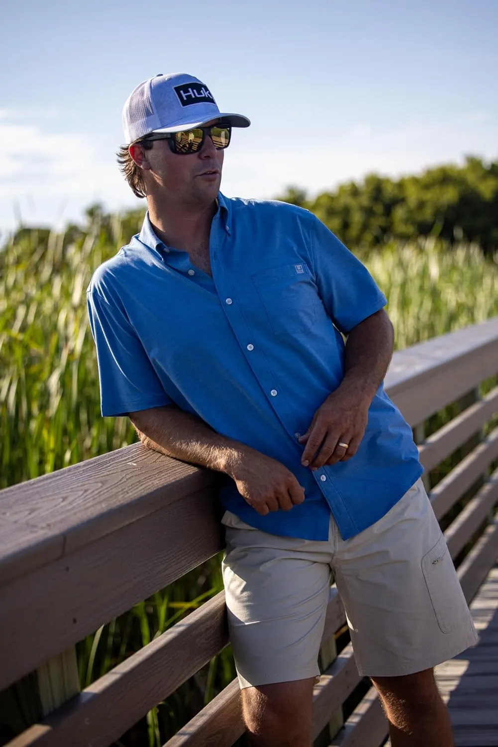 HUK Men's Kona Solid Short Sleeve Fishing Button Down Shirt