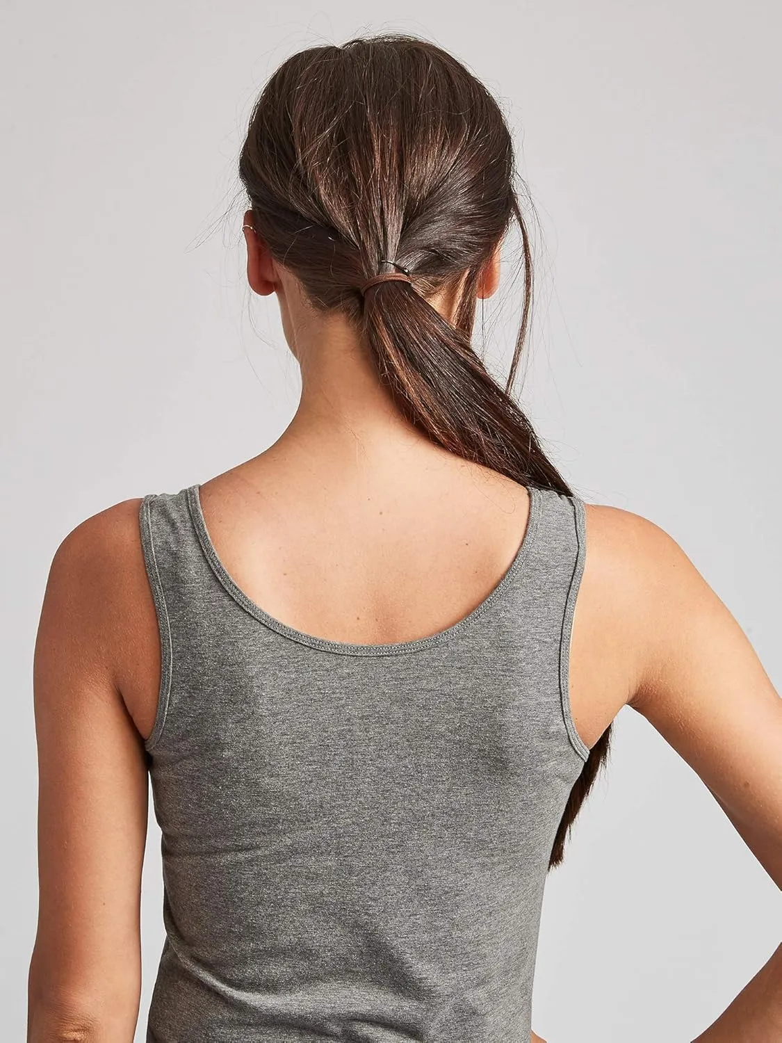 Kalon Women's 4-Pack Scoop Neck Tank Top Base Layer