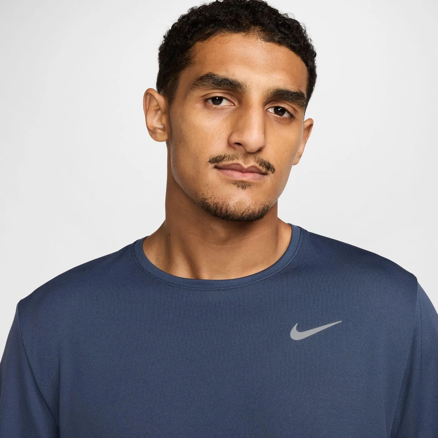 Nike Men's Miler Dri-fit Uv Short-Sleeve Running Top