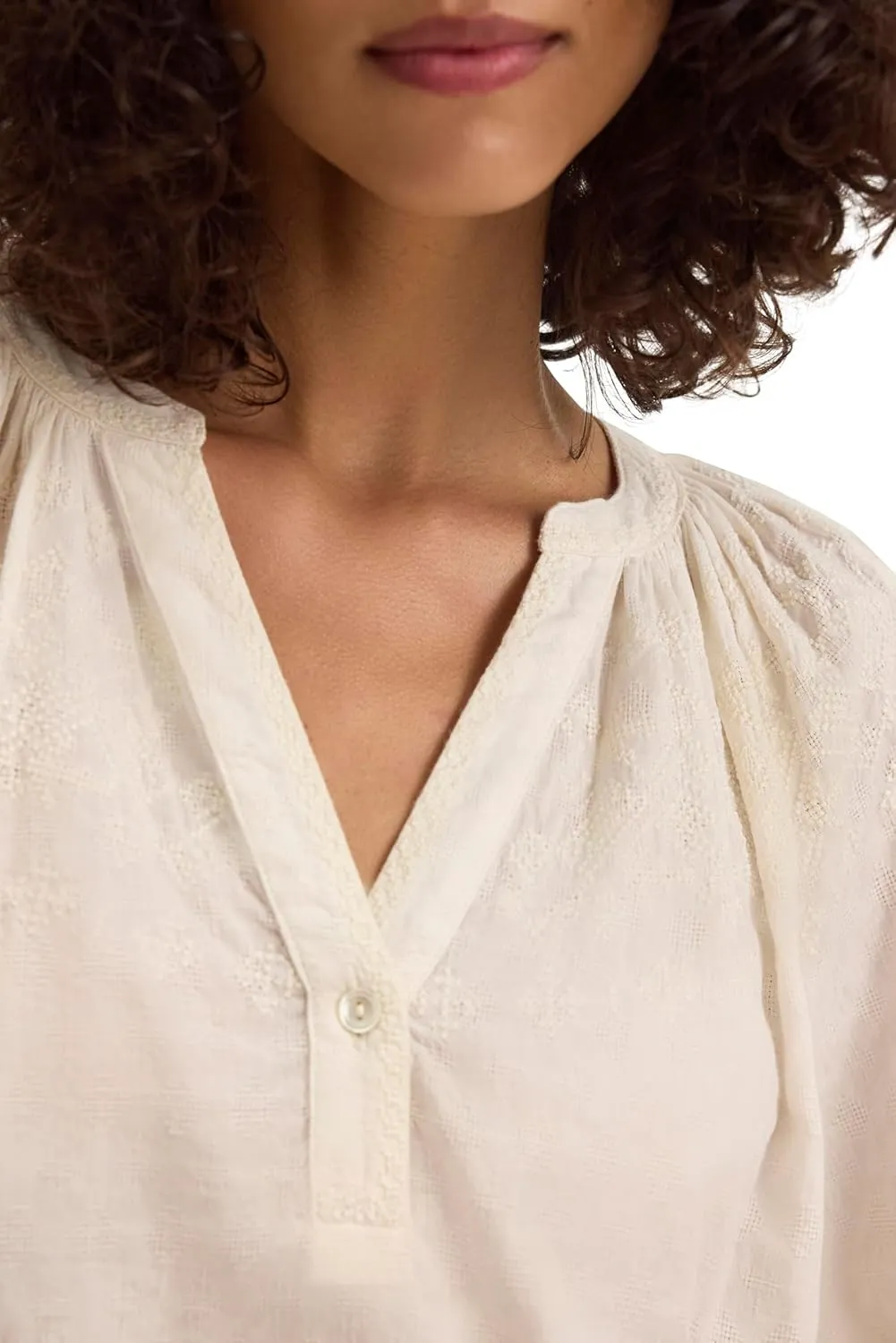 Velvet by Graham & Spencer Women's Carina Tonal Stitch Embroidery Top