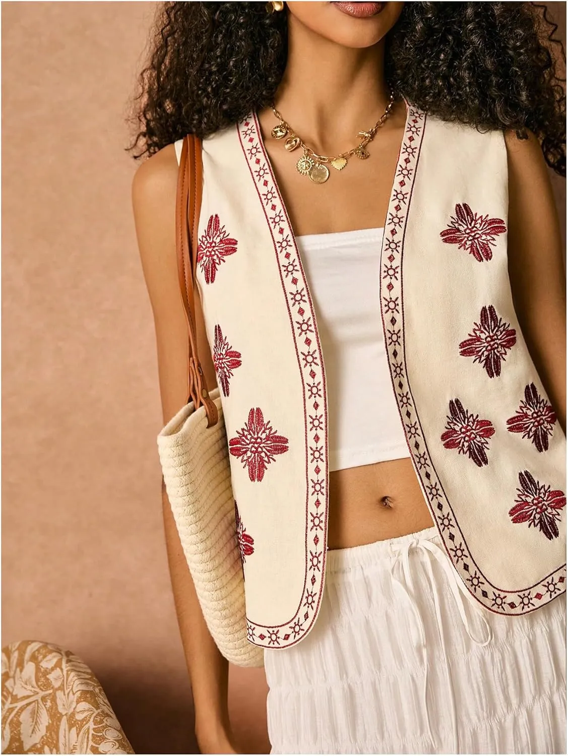 Verdusa Women's Flower Embroidery Western Vest Sleeveless Vintage Tank Top