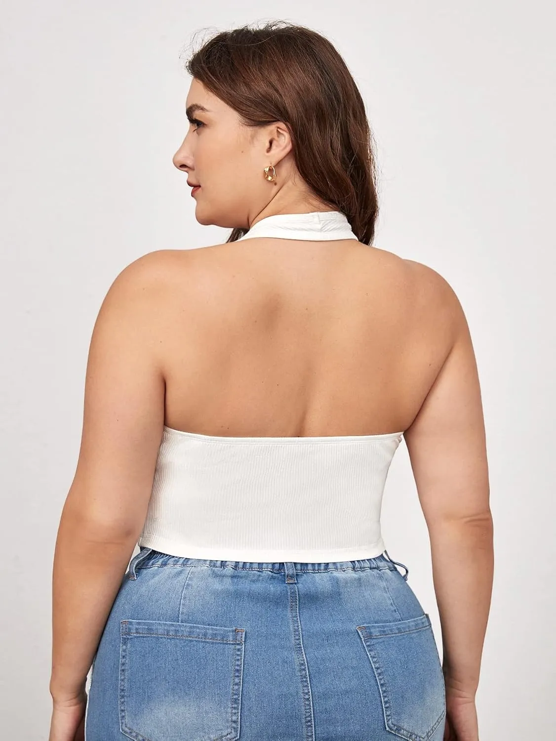 WDIRARA Women's Plus Size Sleeveless Backless Rib Knit Crop Halter Top