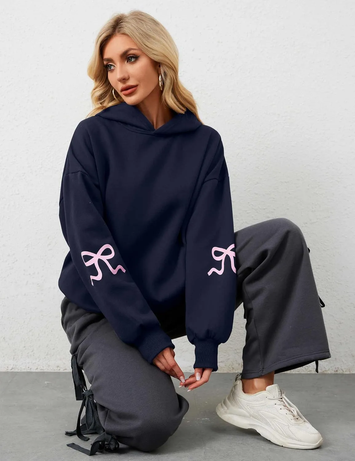 Womens Bow Graphic Hoodie Cute Bow Sweater Oversized Long Sleeve Fleece Sweatshirt Drop Shoulder Pullover Tops