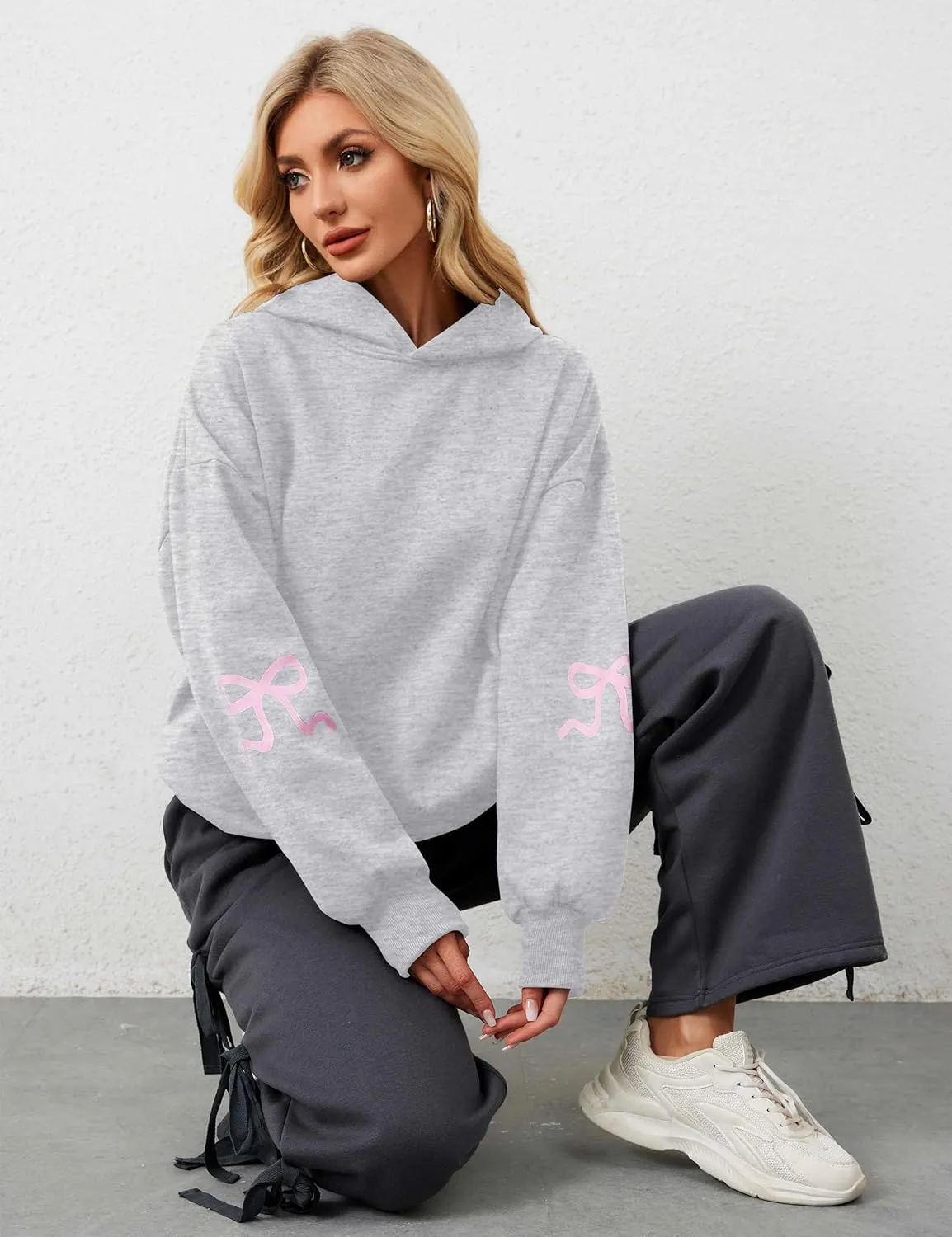 Womens Bow Graphic Hoodie Cute Bow Sweater Oversized Long Sleeve Fleece Sweatshirt Drop Shoulder Pullover Tops